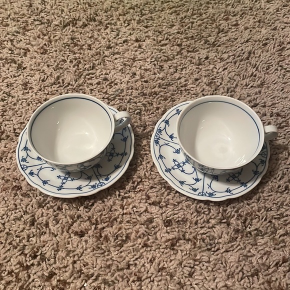 Winterling Bavaria Schwarzenbach Germany China Tea cup and saucer Set of 2 - Picture 2 of 6